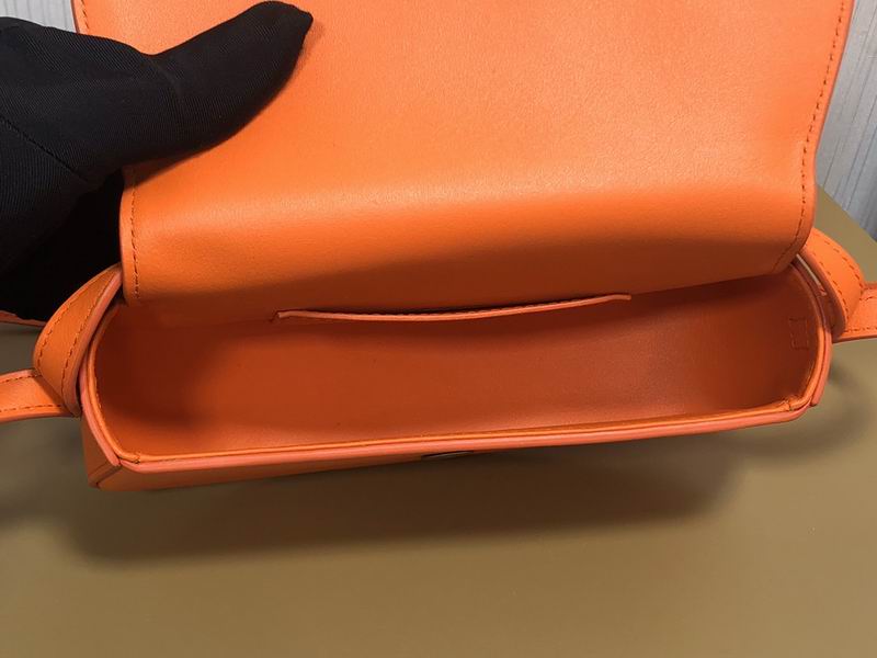 Mini Tabou 101592 18x8x5cm ss01(30)_