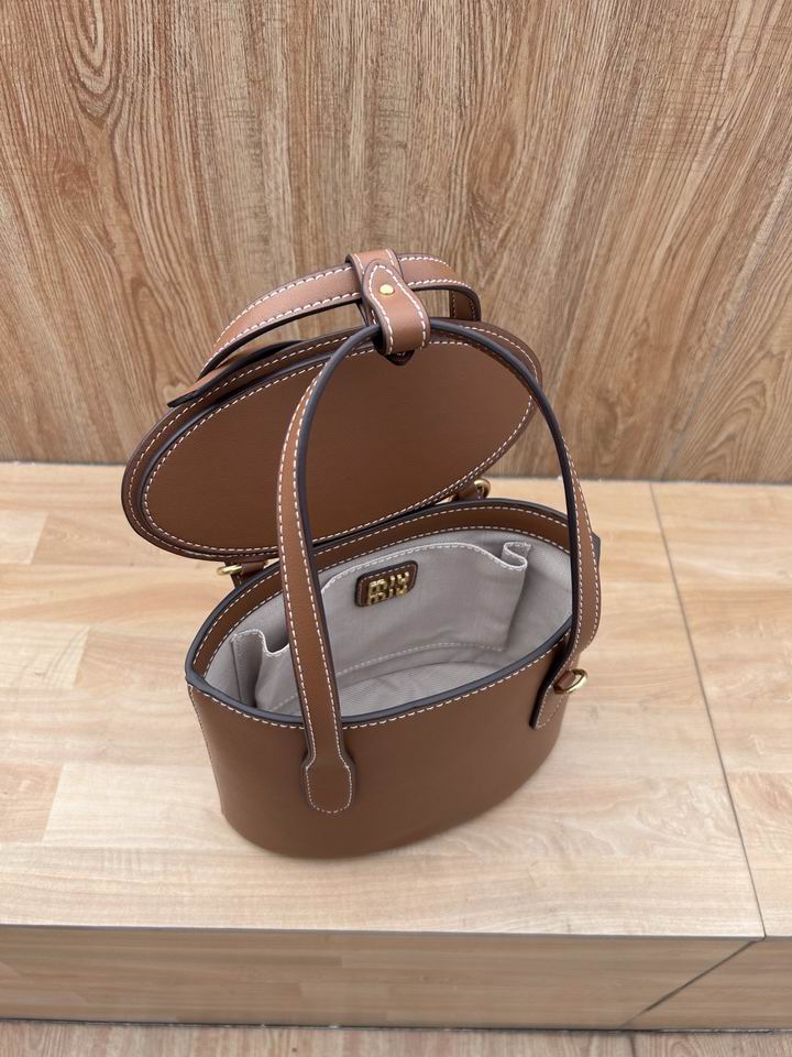 MiuMiu 616020 19x14.5x9.5cm zy_10