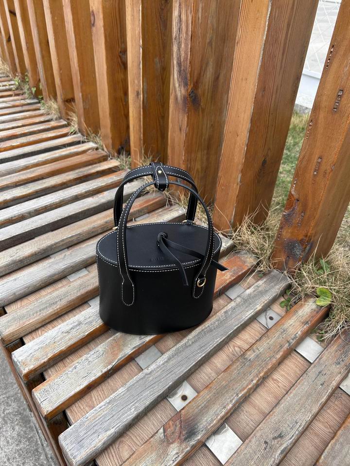 MiuMiu 616020 19x14.5x9.5cm zy1_4