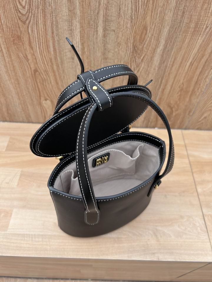 MiuMiu 616020 19x14.5x9.5cm zy1_6