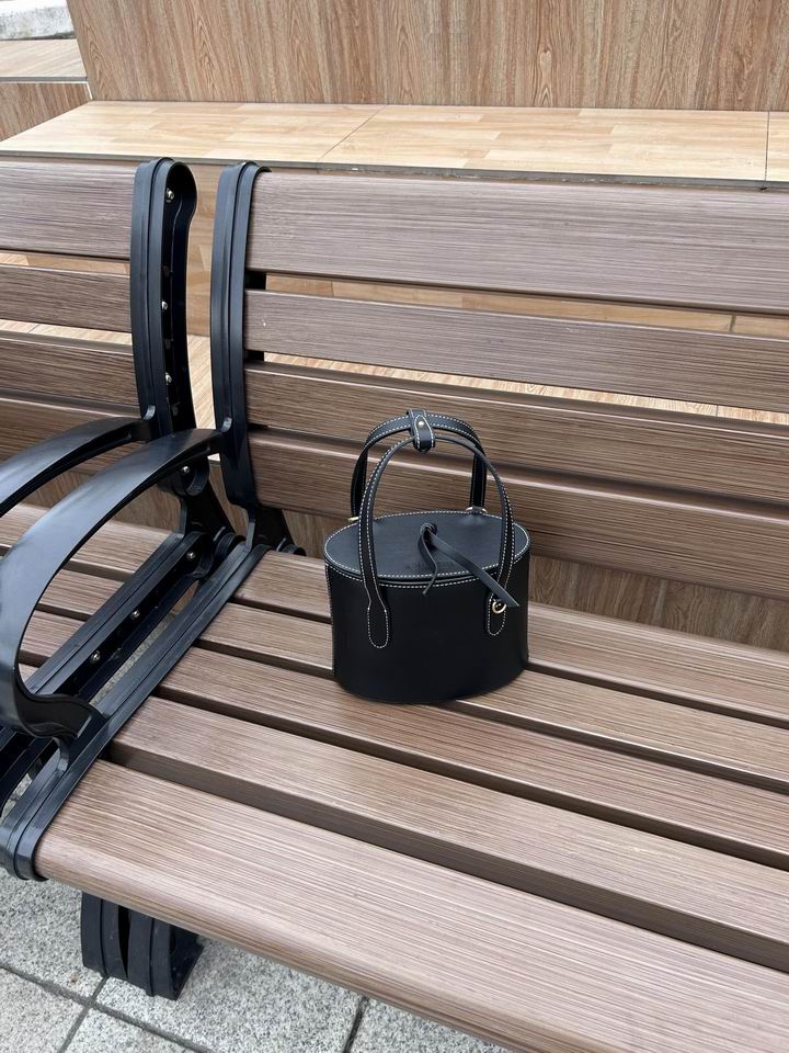 MiuMiu 616020 19x14.5x9.5cm zy1_7