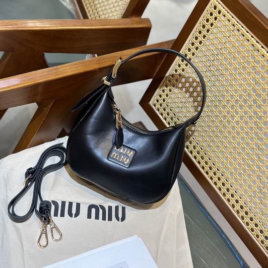 Miumiu 18x20 zy_4
