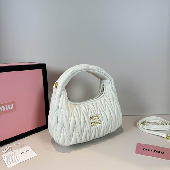 Miumiu 803 21x22x7cm zy1_3