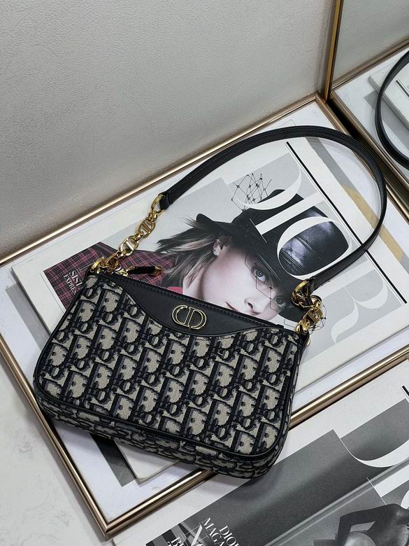 Montaigne 3317-1 21X13X5cm YG 5