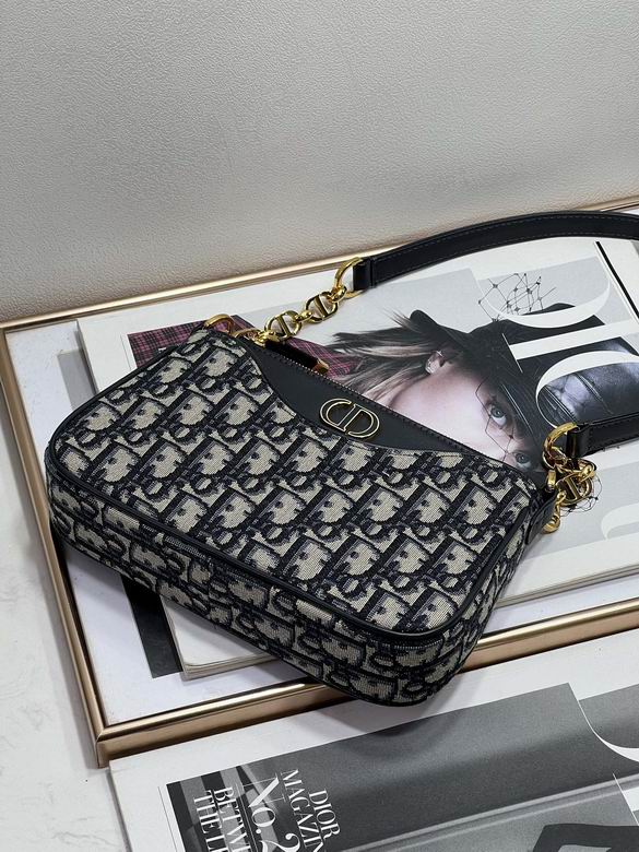 Montaigne 3317-1 21X13X5cm YG 8