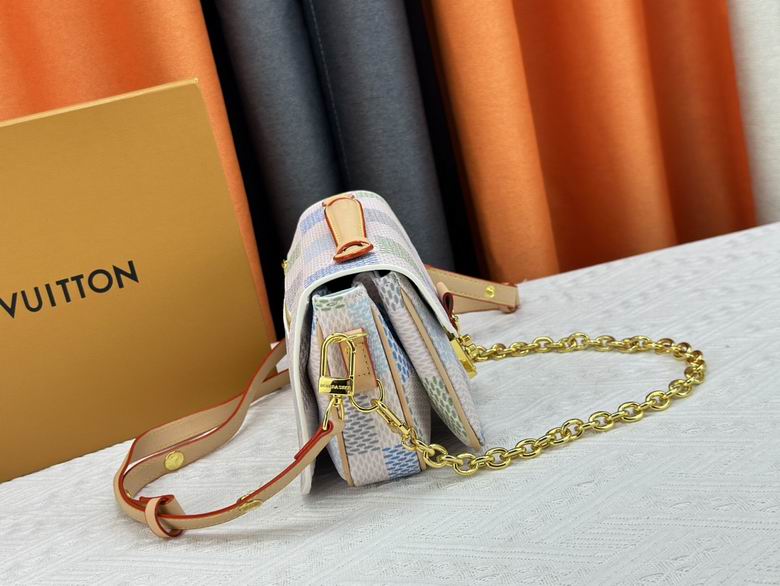 N40749 M46914 21.5X13.5X6cm YG 2色 12