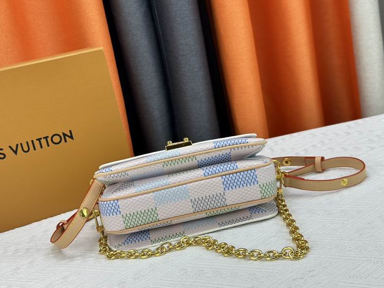 N40749 M46914 21.5X13.5X6cm YG 2色 14