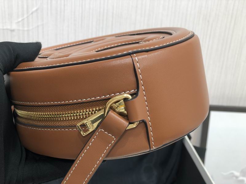 Oval Cuir Triomphe 20x15x6cm ss 01 (5)_