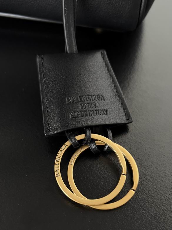 Rodeo 8888 28.9X20X9.9cm GY 2色 14