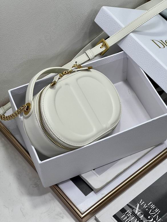 Signature 18X11X6.5cm 040507 YG 3色 13