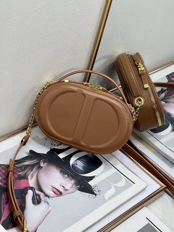 Signature 18X11X6.5cm 040507 YG 3色 19