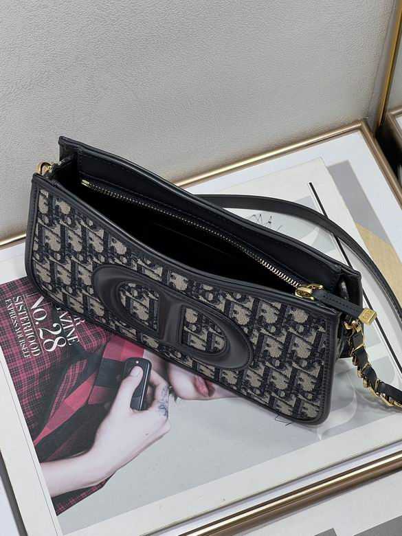 Signature Hobo 8804-1 23.5X14.5X6cm YG 9