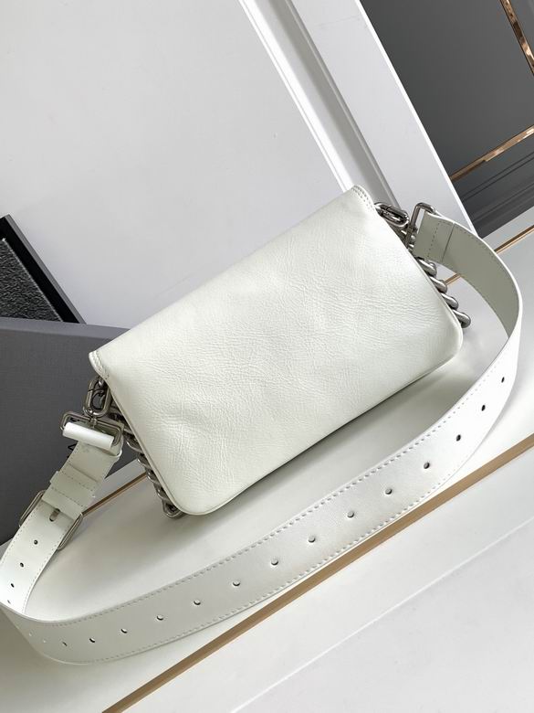 Soft 9015 26X24.8X3cm GY 6色 39