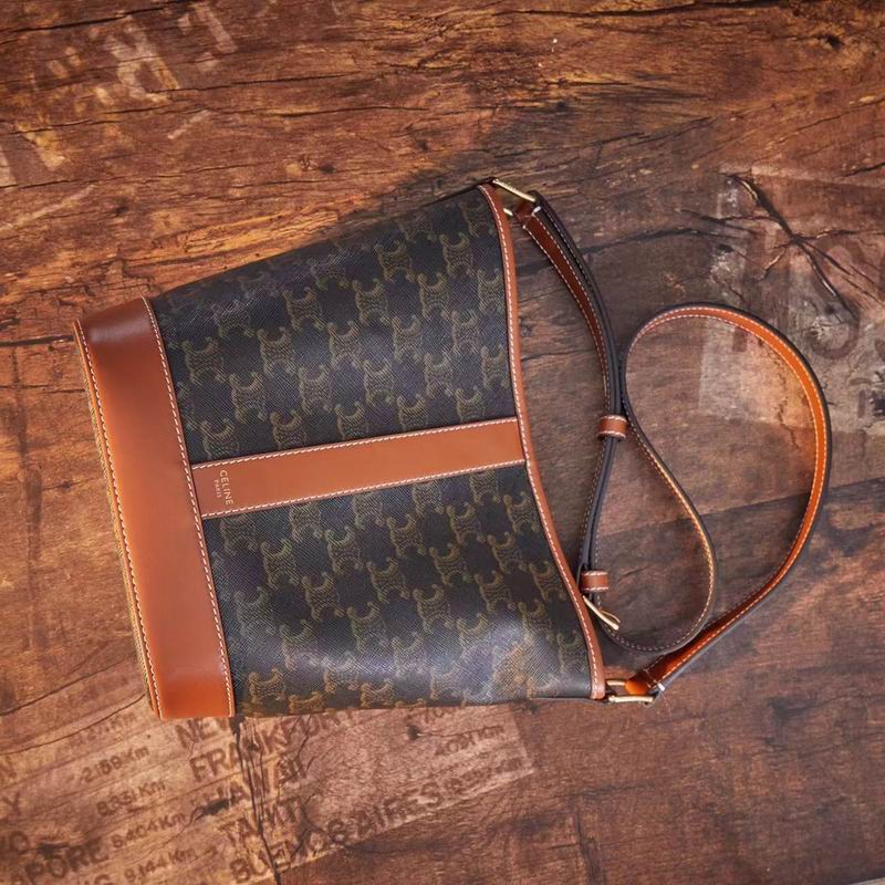 Triomphe 16855 30x22x13cm ss 05(10)_