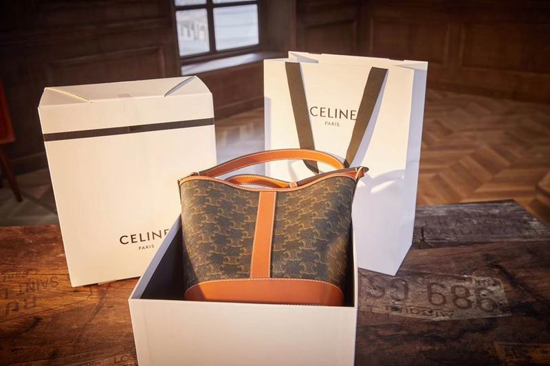 Triomphe 16855 30x22x13cm ss 05(17)_