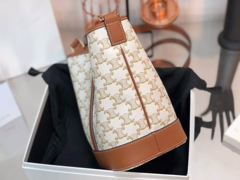 Triomphe 191132 30x22x13cm ss 20 (24)_