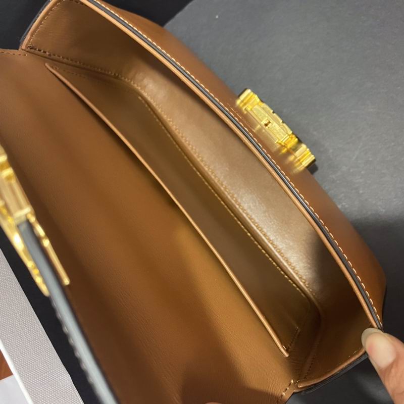 Triomphe 197993 20.5x10.5x4cm ss 38 (14)_