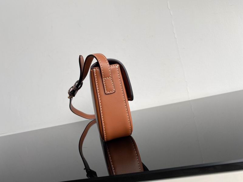 Triomphe 20x10x4cm ss 48 (38)_