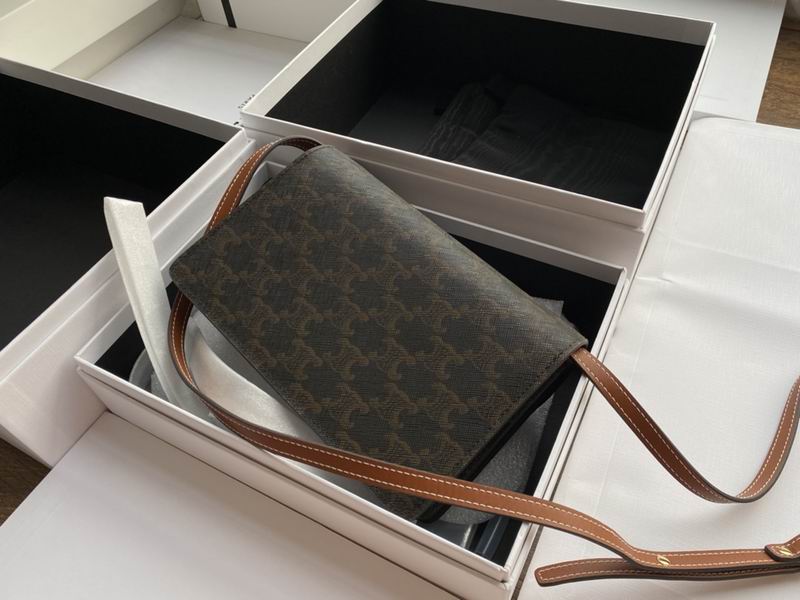 Triomphe 20x11.5 ss 05 10D852 (103)_