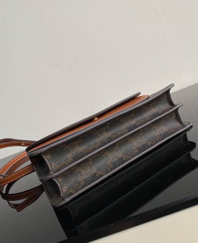 Triomphe 20x11.5 ss 05 10D852 (86)_