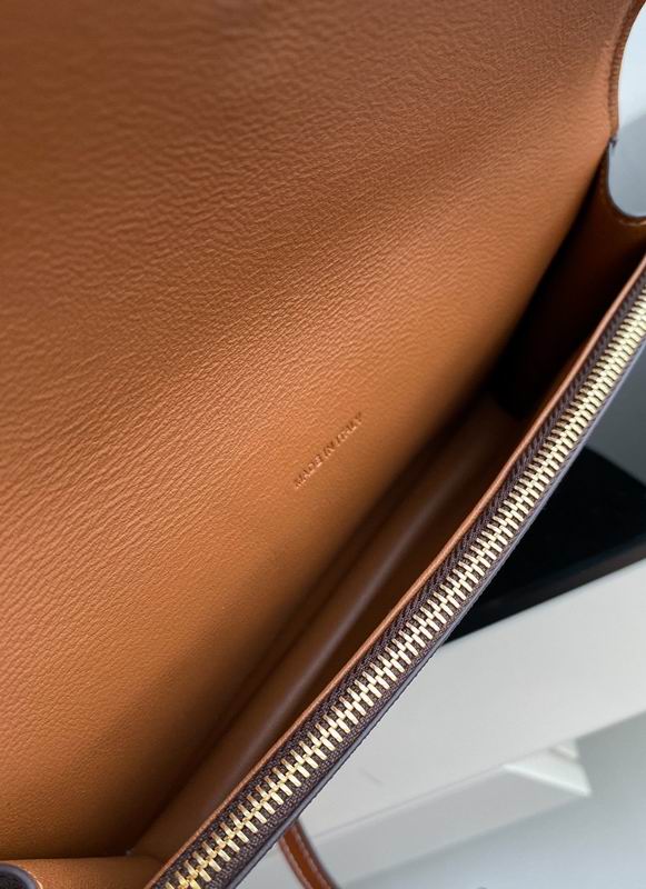 Triomphe 20x11.5 ss 05 10D852 (92)_