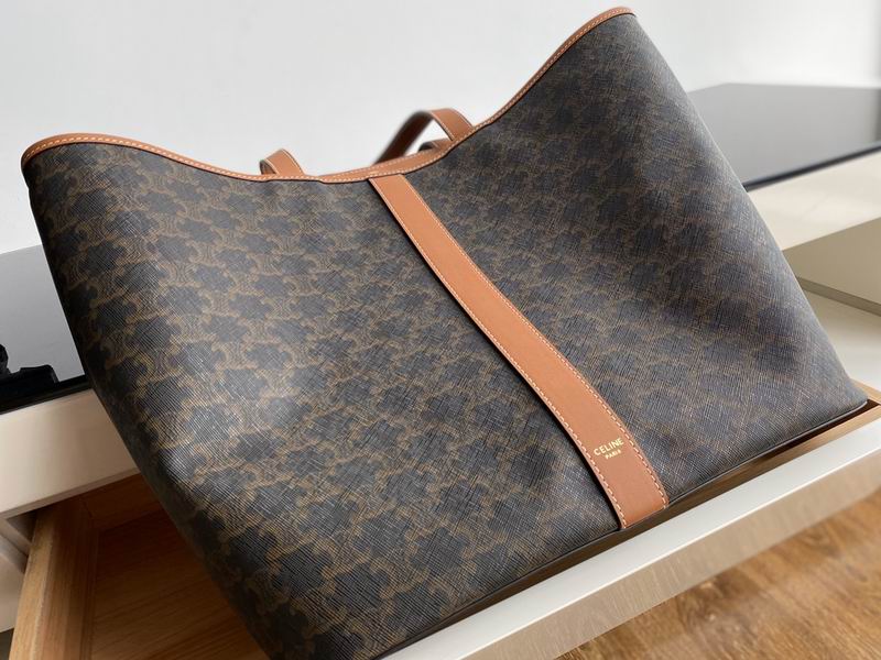 Triomphe 30x37x22cm ss 07 (17)_