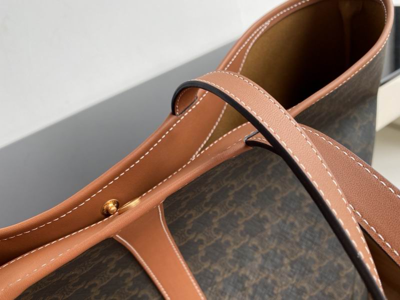 Triomphe 30x37x22cm ss 07 (18)_