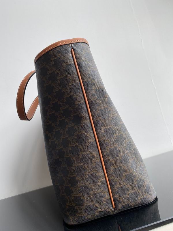 Triomphe 30x37x22cm ss 07 (27)_