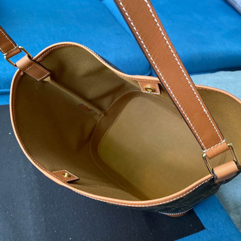 Triomphe 33x27x17cm ss 08 (13)_