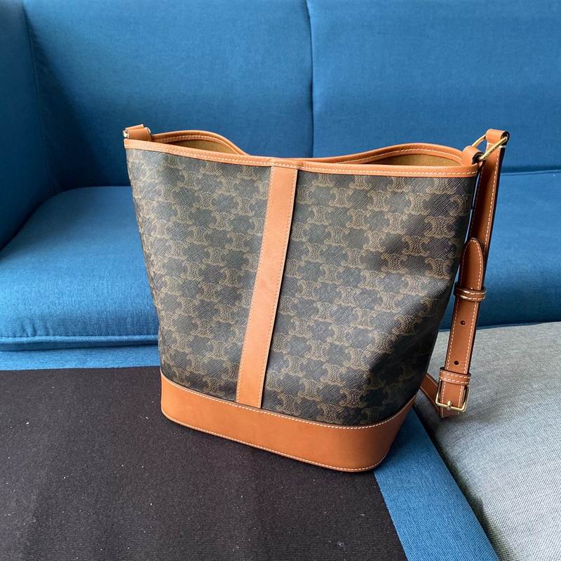 Triomphe 33x27x17cm ss 08 (2)_