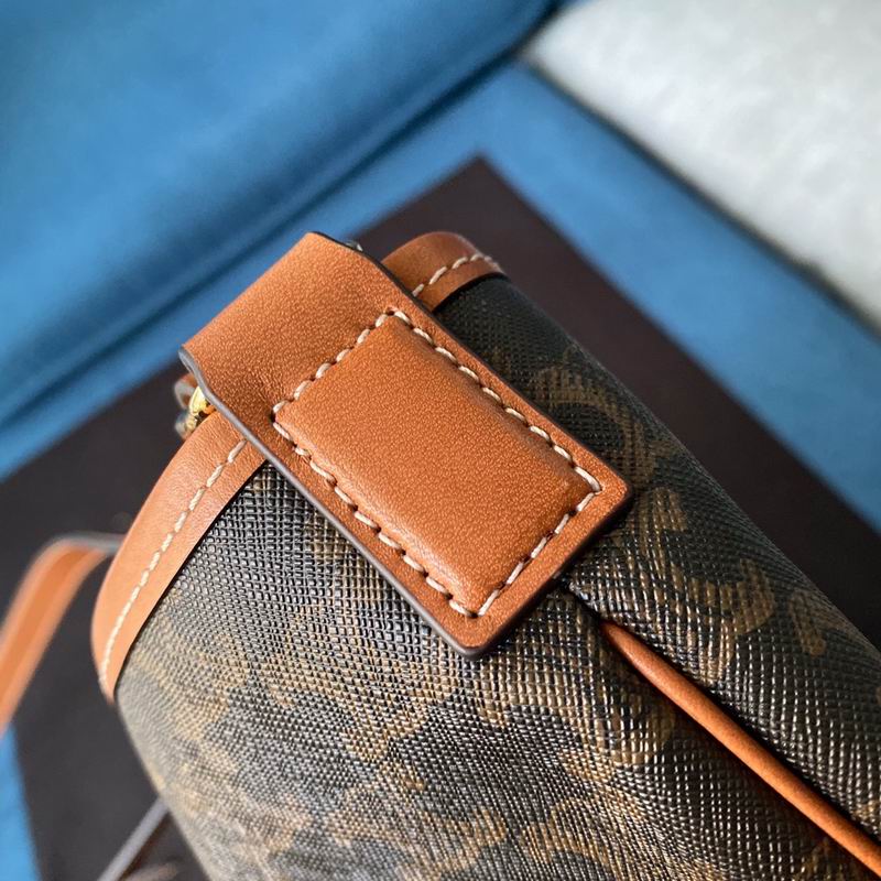 Triomphe 33x27x17cm ss 08 (7)_