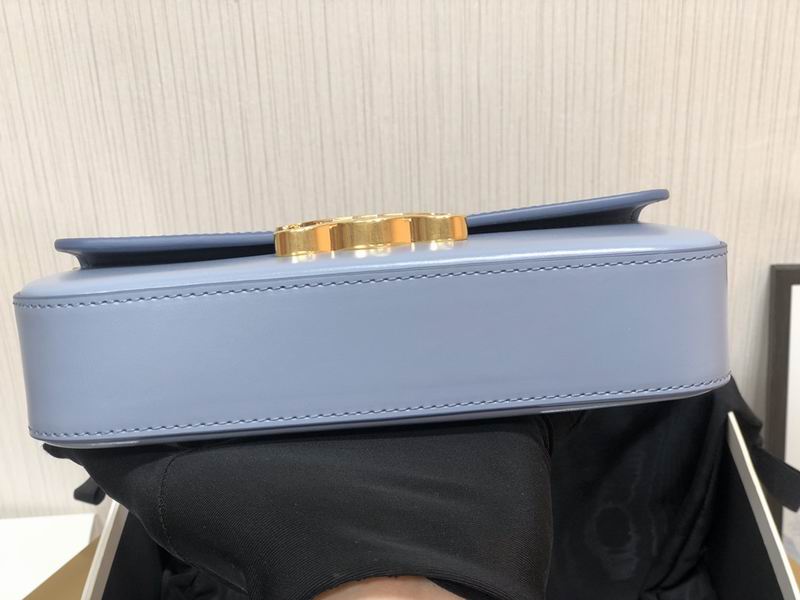 Triomphe Canvas 20.5x10.5x4cm ss 03 (24)_