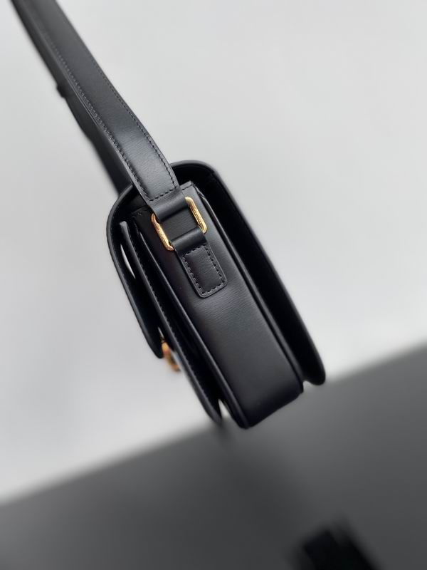 Triomphe M22cm S18cm ss 33 (16)_