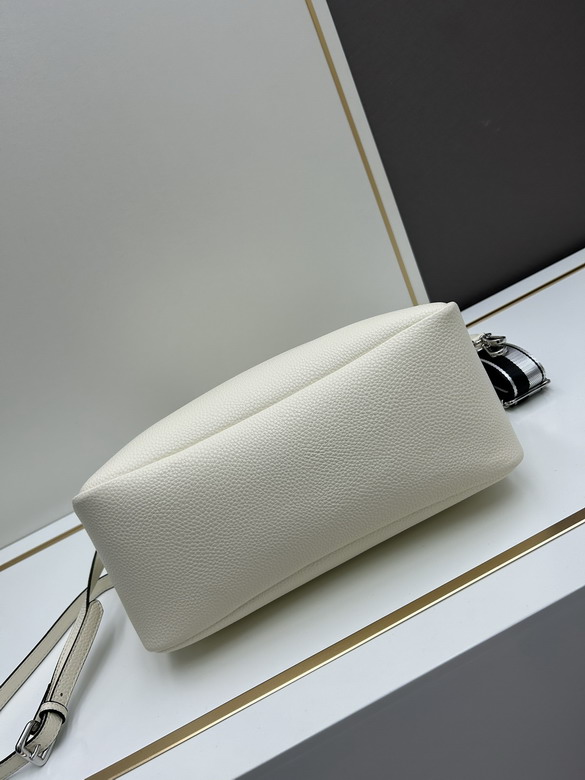 Prada 66206 32x26x13cm jj1_5