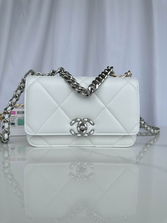 0957 19X11.5X7cm BL 2 (1)