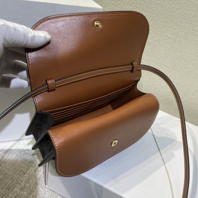 100852 20X12X6cm SS 6