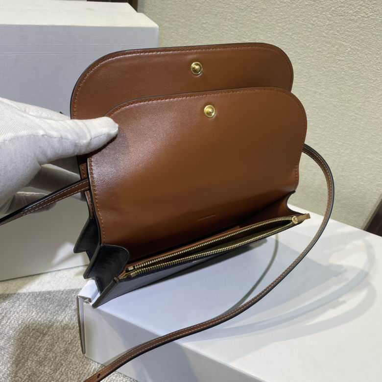 100852 20X12X6cm SS 7