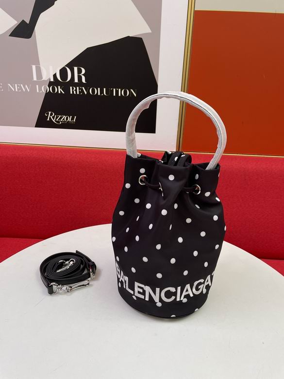 15X23X15cm 061305 XMY 4色 28