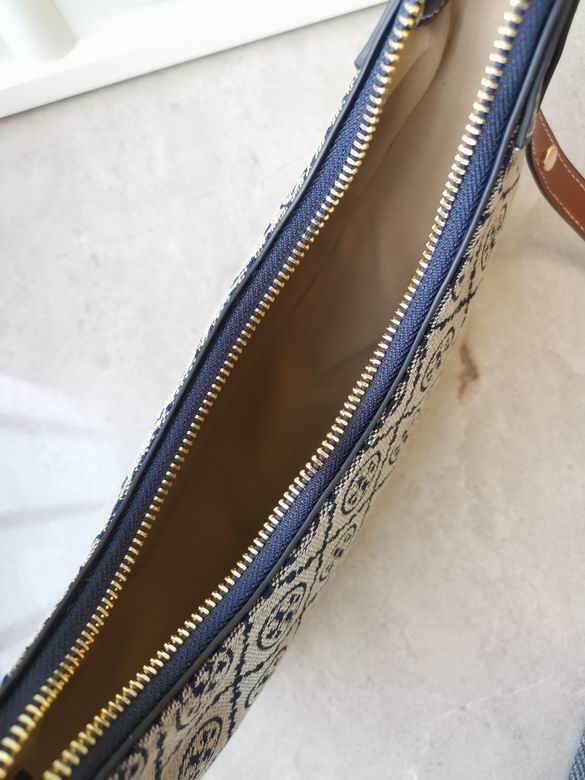 1630 21X24X6.5cm TB 3