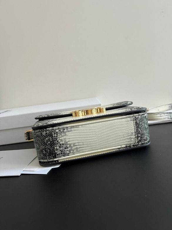 18.5X14X6cm 062510 YG 4