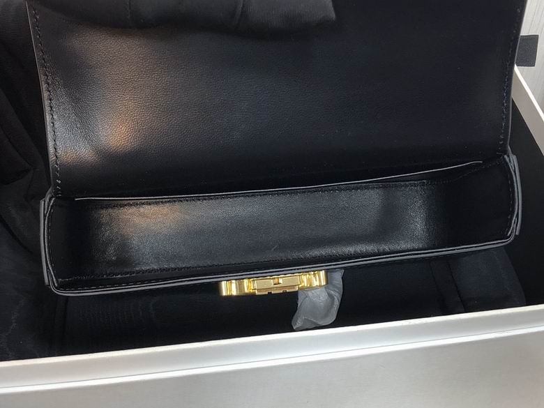 197993 20.5X10.5X4cm YG 10色 61