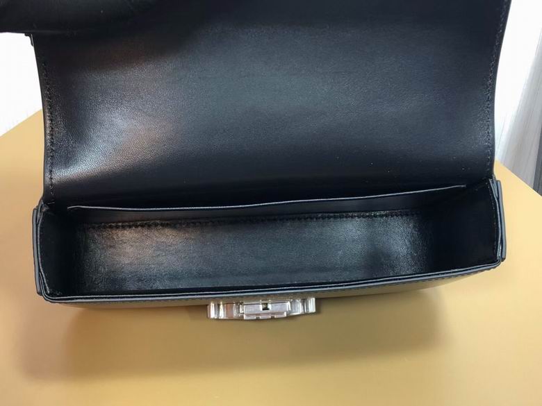 197993 20.5X10.5X4cm YG 10色 71