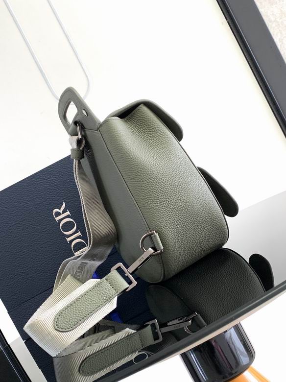 1ADBO022 19X27.5X11.5cm WP 1