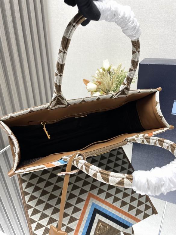 1BA356 39X31X11cm YG 4色 35