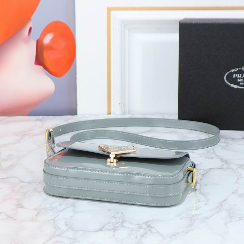 1BD339 20.5X10.5X4cm XMY 5色 38