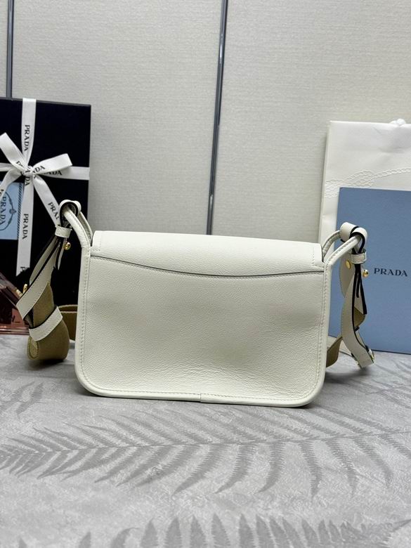 1BD372 24X15X8cm YG 2色 12