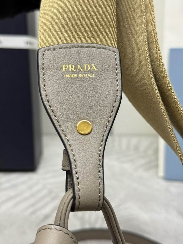 1BD372 24X15X8cm YG 2色 5