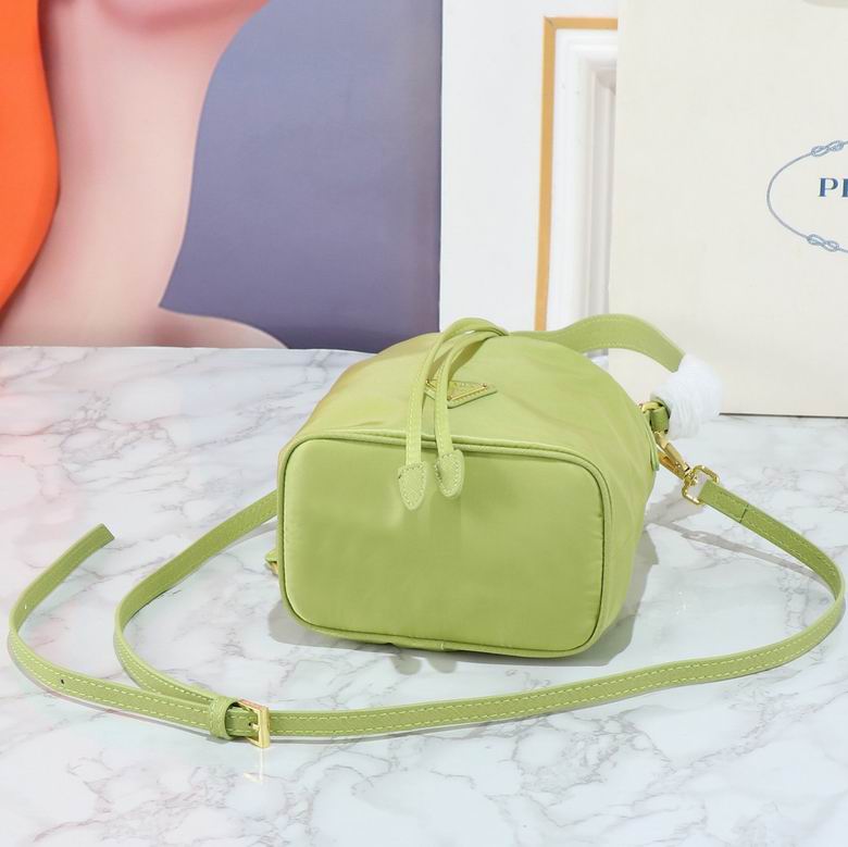 1BE067 15.5X19.5X10cm XMY 4色 21