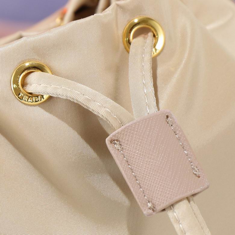 1BE067 15.5X19.5X10cm XMY 4色 5