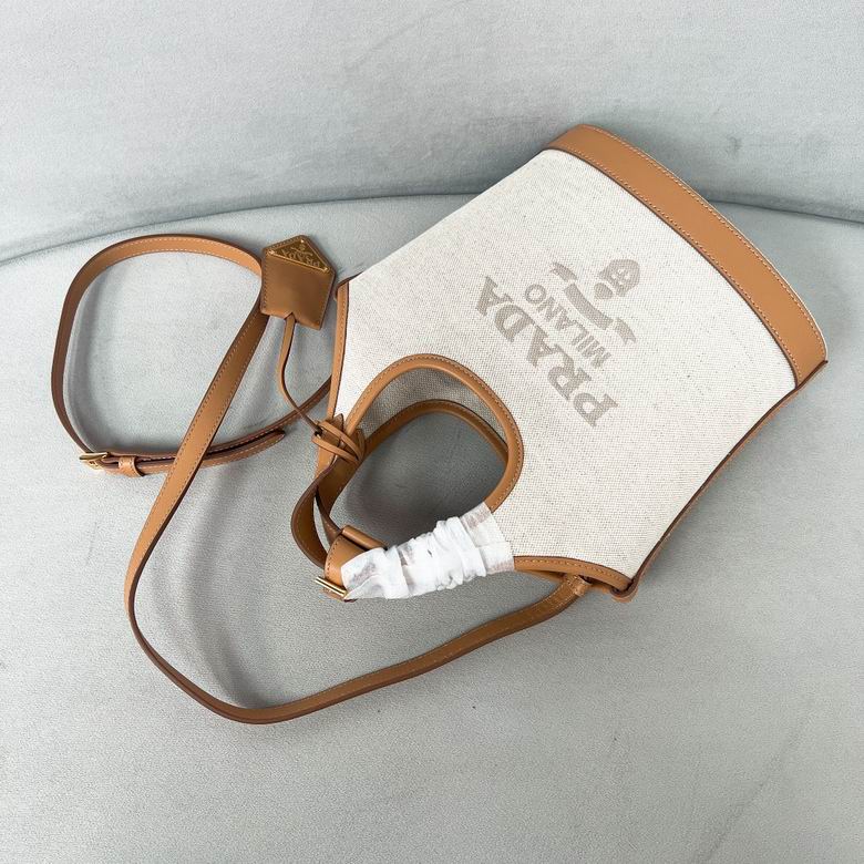 1BE074 21X18X9cm YG 5